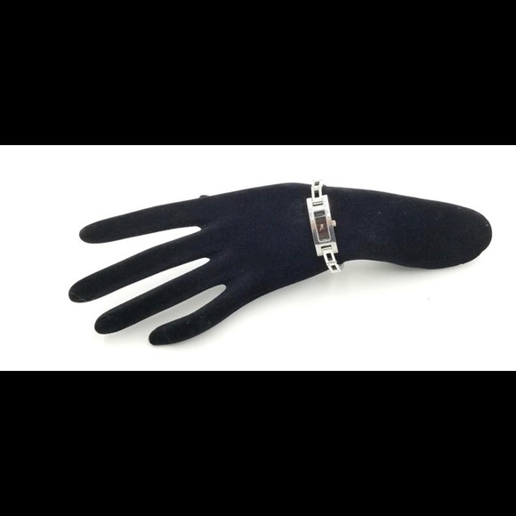 Gucci watch - Picture 2 of 2